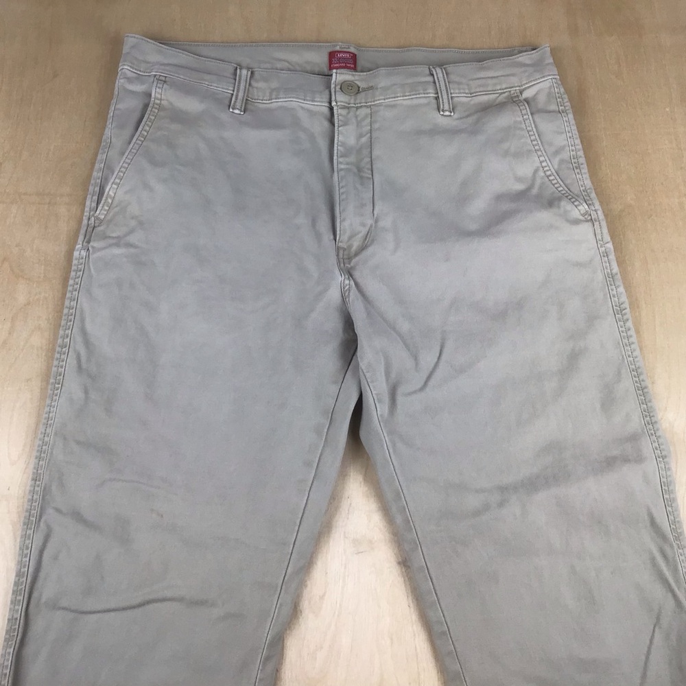 Levis XX Chino Standard Taper Mens Khaki Pants Stretch Sz 36x32
